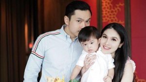 3 Tahun Menikah, Sandra Dewi Mengaku Tak Pernah Minta Uang Suami