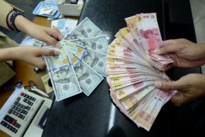Rupiah Dibuka Melemah di Level Rp13.995/USD