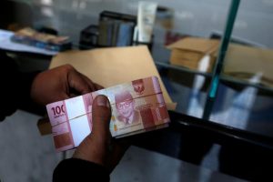 Rupiah Dibuka Melemah di Rp14.031/USD