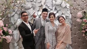 Selamat! Cut Tari dan Richard Kevin Resmi Menikah