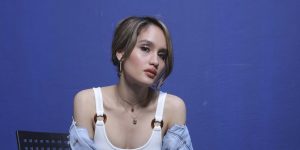 Tampil Bak Puteri Kecantikan, Cinta Laura Malah Tuai Cibiran Saat Ingatkan Skandal Ini