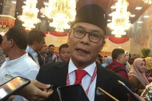 Sindir KPU, Johan Budi: Kita Tunggu Apa Komisioner Lain Kena Juga