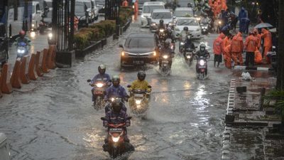 Daftar Lokasi Yang Masih Tergenang Banjir di Jakarta Hari Ini