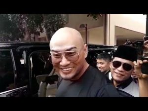 Diancam Oleh Petinggi Sunda Empire, Deddy Corbuzier Minta Tolong