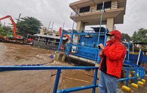 Sejumlah Pintu Air di Jakarta Masih Berstatus Siaga