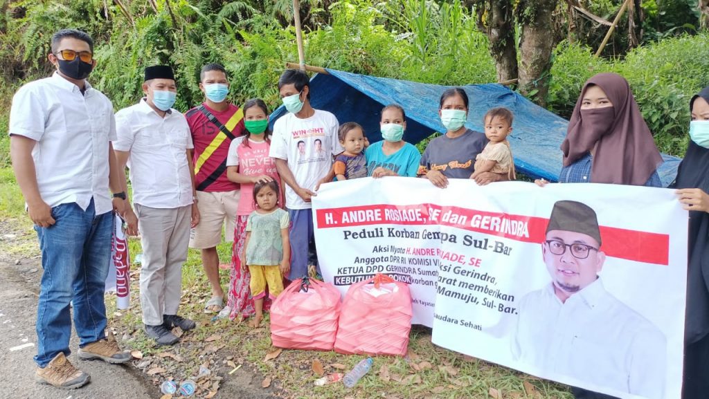 Sediakan Nasi Padang untuk Ribuan Korban Gempa Mamuju Sulbar,Andre Rosiade Lakukan Kepedulian Ini