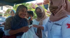 HUT ke-13 Partai Gerindra, PIRA Sumbar Berbagi dengan Warga