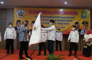 Andre Rosiade Kukuhkan Kepengurusan DPD IKM Kota Tanggerang