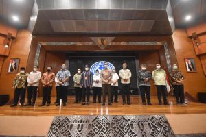 Andre Rosiade Ajak 11 Kepala Daerah di Sumbar Bertemu Sandiaga Uno Bahas Pariwisata