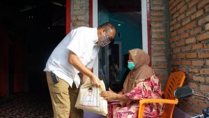 Andre Rosiade Apresiasi Kader Gerindra Berbagi saat Ramadhan