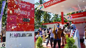 Dukung UMKM, Andre Rosiade Resmikan Pertashop di Sungai Limau