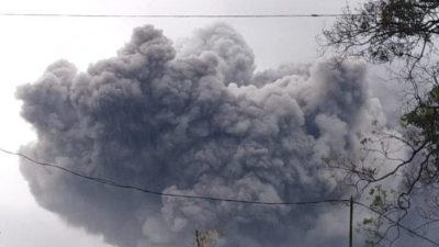 Belum Ada Korban Jiwa Akibat Gunung Semeru Meletus