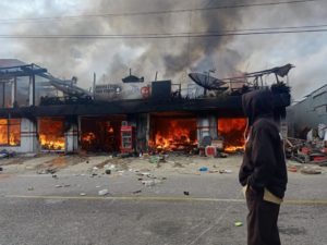 Korsleting Listrik, Ruko Lantai Dua Ludes Terbakar