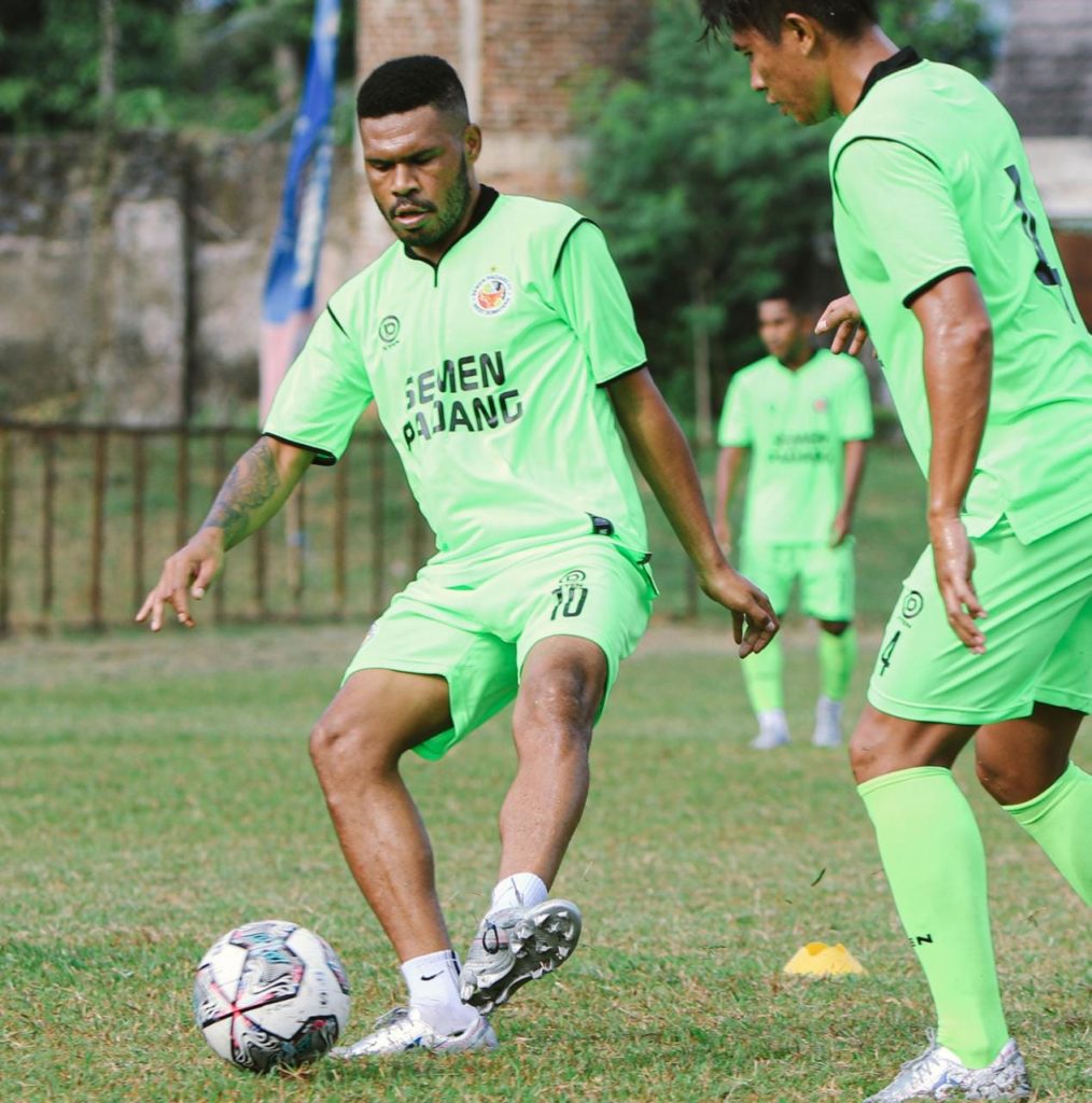 Perkuat Komposisi Tim, Semen Padang FC Lakukan Tour de Java
