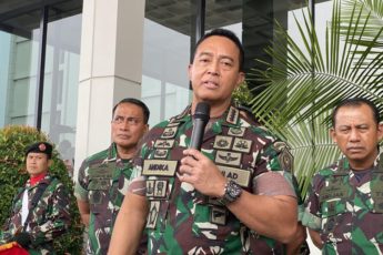 Isu Panglima TNI dan KSAD Dudung Tak Harmonis,Dapat Merusak Tatanan Hubungan Senior dan Junior