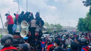 Janji Pemkot Bekasi Akan Sampaikan Tuntutan Pendemo ke Pemerintah Pusat