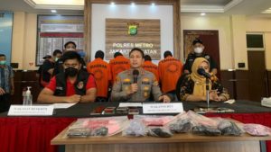Praktik Prostitusi ABG di Hotel Jaksel,Manager di Amankan Polisi