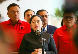 Pendemo Pertanyakan Sikap Puan Maharani Yang Dulu Nangis Nangis Saat Harga BBM Naik