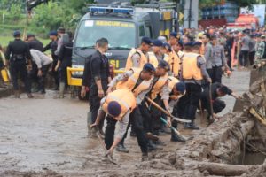 Banjir Bali Tewaskan Satu Pelajar Yang Terseret Arus Sejauh 3 Kilo