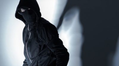 Pemilik Warkop Ancam Balik Pembegal Bersenjata Yang Mau Merampok