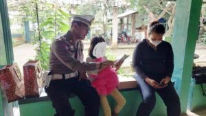 Sedih Bocah Diterlantarkan Ayahnya Kabur dari Panti,Hingga Akhirnya Bertemu Ibunya