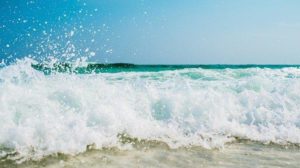 Santri Asal Sukoharjo Hilang Terseret Ombak Saat Berenang di Pantai Seruni