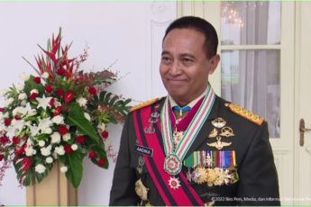 Al Araf Menilai Calon Panglima TNI Haruslah Perjuangkan Kesejahteraan Prajurit