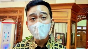 Terkait Instruksi Jokowi Memakai Mobil Listrik,Gibran Memilih Memakai Mobil Dinasnya Sekarang,