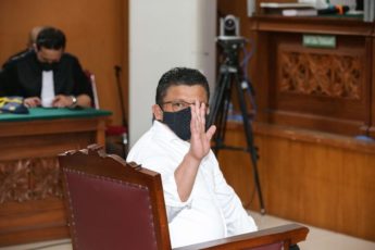 Tinggalkan Ruang Sidang Tanpa Sepatah Kata,Ferdy Sambo Divonis Hukuman Mati