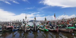 Cerita Salah Satu Buruh Angkut di Pelabuhan Muncar Sakit Bayar Sendiri