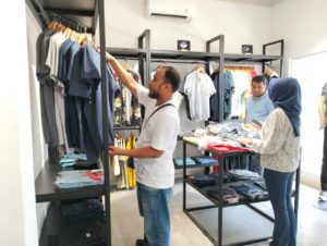 Penuhi Selera Kawula Muda, Unbasic Original Branded Sneakers Store Hadir di Kota Padang