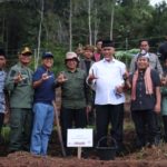 OPD Diintruksikan Dukung Program Perhutanan Sosial, Yozarwardi:Capaian Sudah Seluas 287,554 Ha