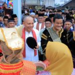 Bupati Sabar AS Ikuti Prosesi Balimau Rang Pauh, Durian Tinggi Jelang Ramadhan1445 H./ 2024 M