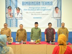 Gubernur Mahyeldi Ingatkan Pentingnya Penguatan Adat dan Budaya Minang yang Berkelanjutan