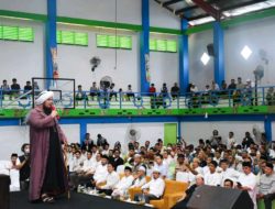 Semarak 20 Tahun Ar Risalah, Diisi DAI Kondang, Ustaz Derry Sulaiman