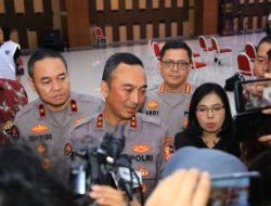 Ratusan Anggota Polri Dimutasi