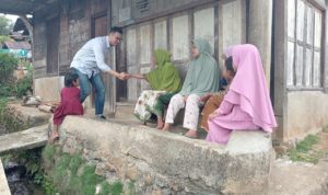 Gaya Sederhana Anggit Kurniawan Nasution Blusukan di Kecamatan Duo Koto, Keliling Kampung Serap Aspirasi