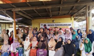 Verry Mulyadi Jemput Aspirasi Warga Kelurahan Kampung Baru Dalam Reses DPRD Sumbar