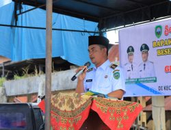 Wakil Bupati Pasaman, Parulian Dalimunthe bersama TP PKK Pasaman Ny. Lusi Welly, Hadiri Gebyar Paud, Pasar Impres Tapus