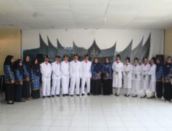 SMKN 1 Simpati Gelar Berbagai Kegiatan Sambut HUT ke-80 RI,  Wirda Yetti: Jadikan Dorongan Untuk Meningkatkan Disiplin, Semangat Belajar, dan Rasa Tanggung Jawab