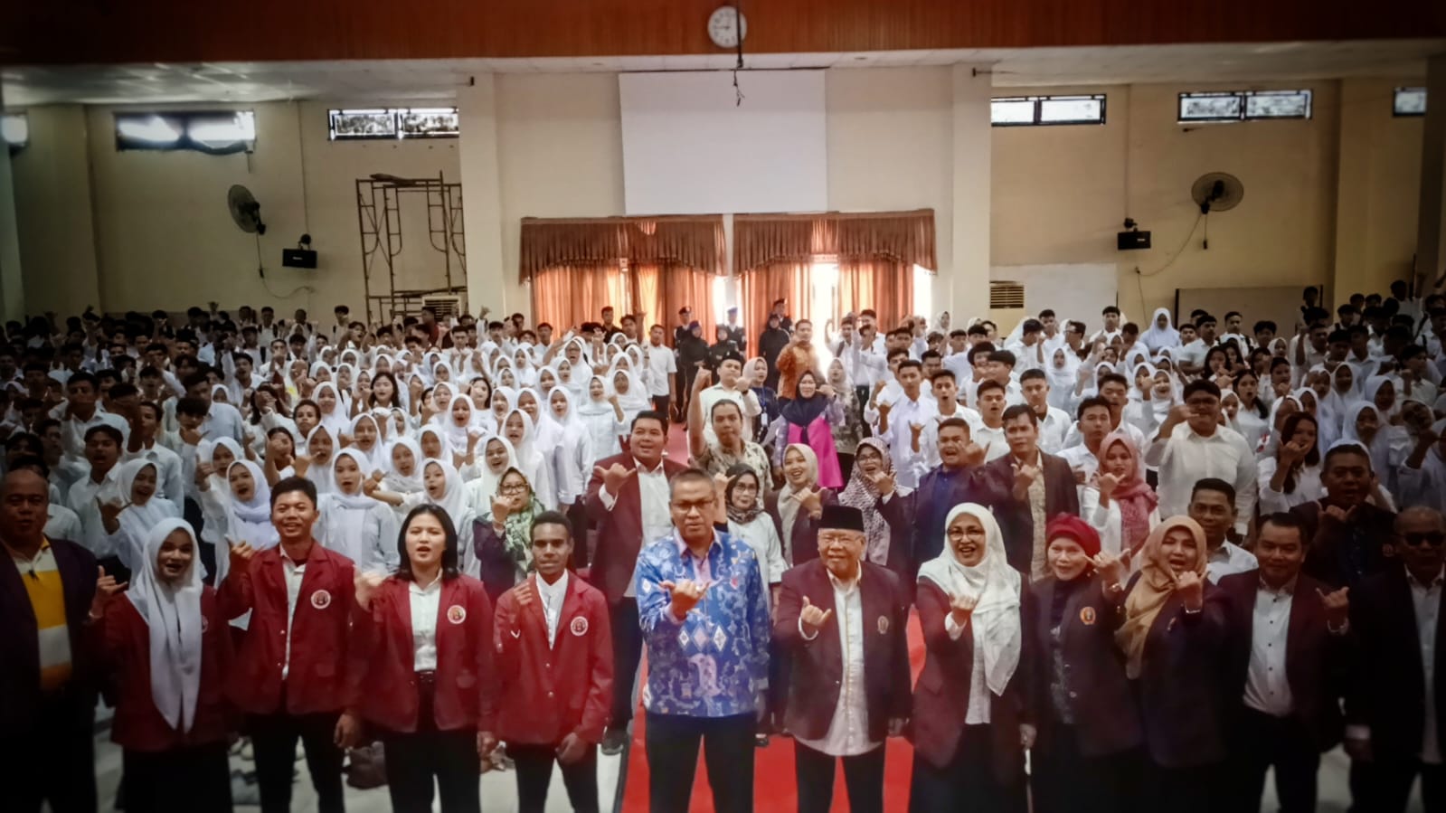Rektor Unes Tegaskan PKKMB Harus Jadi Ruang Edukatif dan Inspiratif
