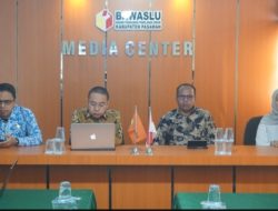 Bawaslu Pasaman Dorong Keterbukaan Informasi Publik Lewat Diskusi Kolaboratif,