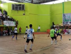 Euforia Kemenangan Pecah, SMAN 1 Lubuk Sikaping Tumbangkan SMKN 1 di 16 Besar PFL 2025