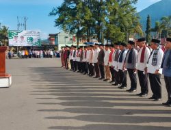 Bupati Welly Suhery Pimpin Apel ASN dengan Baju Taluak Balango, Serukan Semangat Pasaman Bangkit