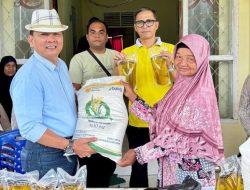 Sekda Pasaman Tinjau Penyaluran Bantuan Pangan di Koto Rajo: Pastikan Distribusi Tepat Sasaran dan Lancar
