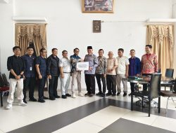 Semen Padang dan IKA Unand Serahkan Bantuan untuk Korban Bencana Sumbar