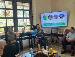 Batik Minang Masuk Era Baru, Apical Dorong Penggunaan Malam Batik Berbasis Sawit yang Hemat Energi & Ramah Lingkungan