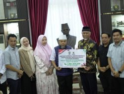 Bengkulu Salurkan Bantuan Senilai Rp1 Miliar untuk Sumbar