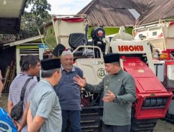 Bupati Welly Gercep dan Sukses Gaet Bantuan Pusat, Sejumlah Alsintan Modern Sampai di Pasaman
