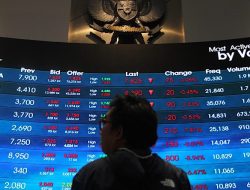 Rupiah Terseok, IHSG Justru Mengamuk Cetak Rekor Tertinggi Sepanjang Masa!